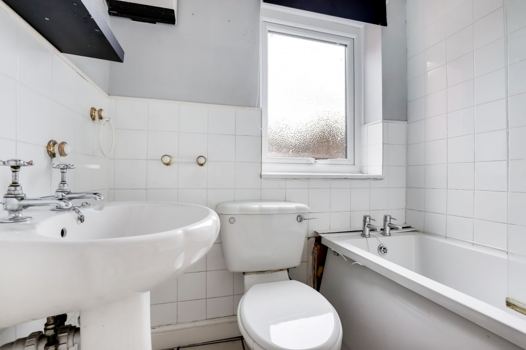 Corsham Gardens, Nottingham, NG3