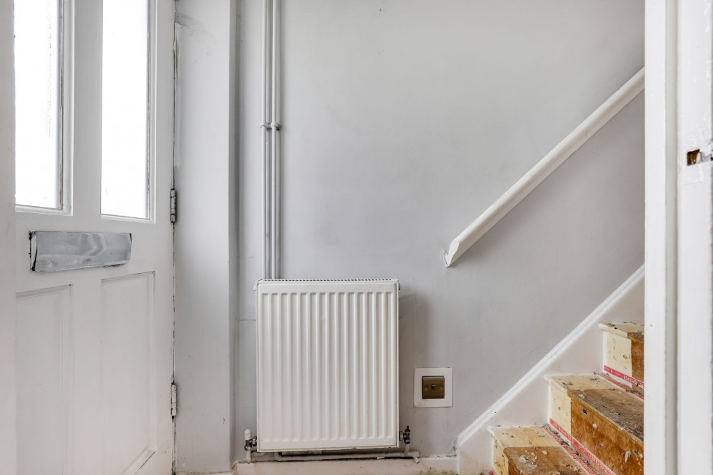 Corsham Gardens, Nottingham, NG3