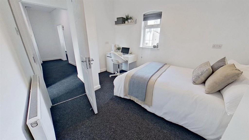 Mansfield Road, Nottingham, NG1