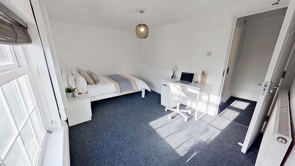 Mansfield Road, Nottingham, NG1