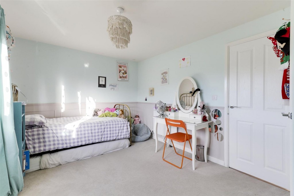 Corbett Chase, Gedling, NG4