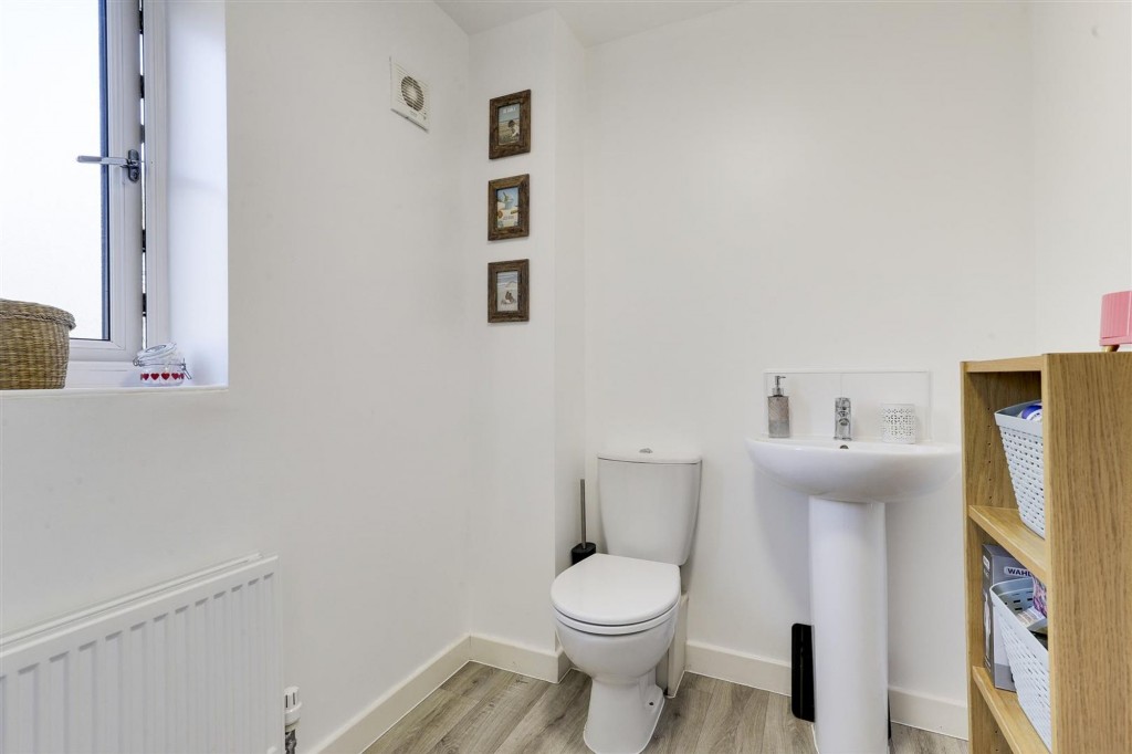 Corbett Chase, Gedling, NG4