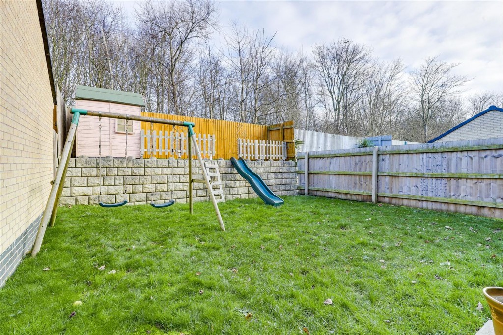 Corbett Chase, Gedling, NG4