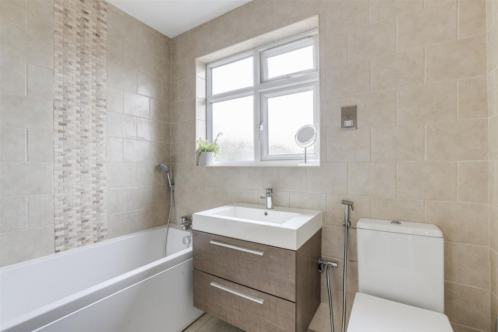 Grassington Road, Nottingham, NG8