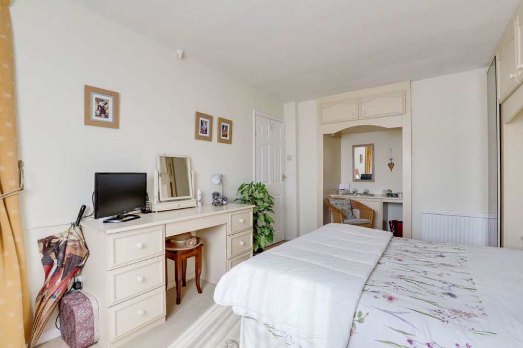 Radcliffe Road, West Bridgford, NG2