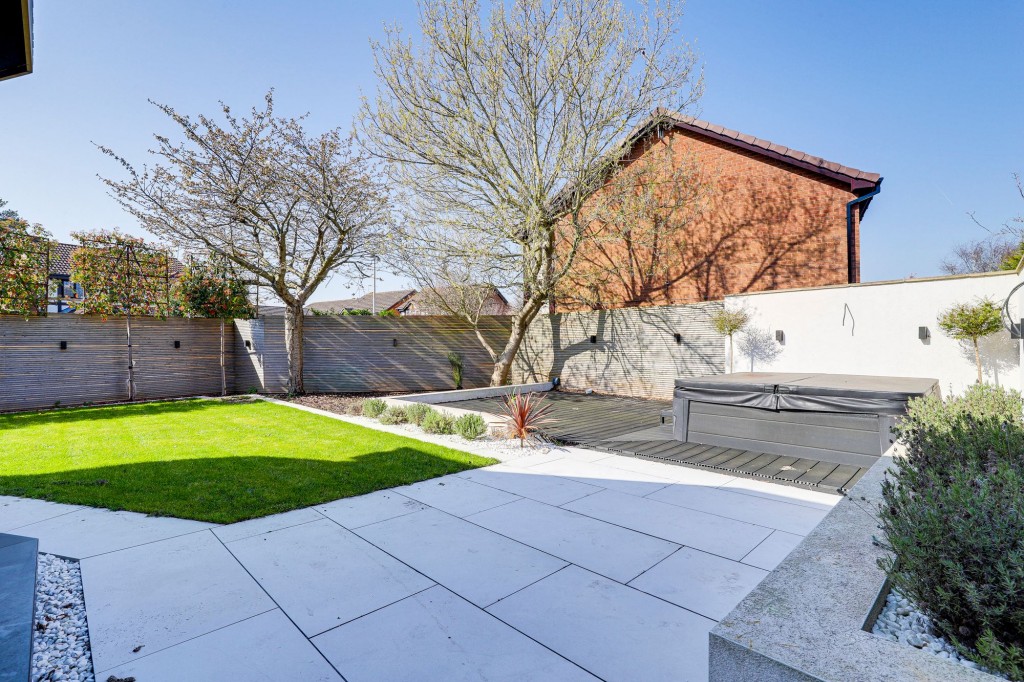 Court Gardens, West Bridgford, NG2