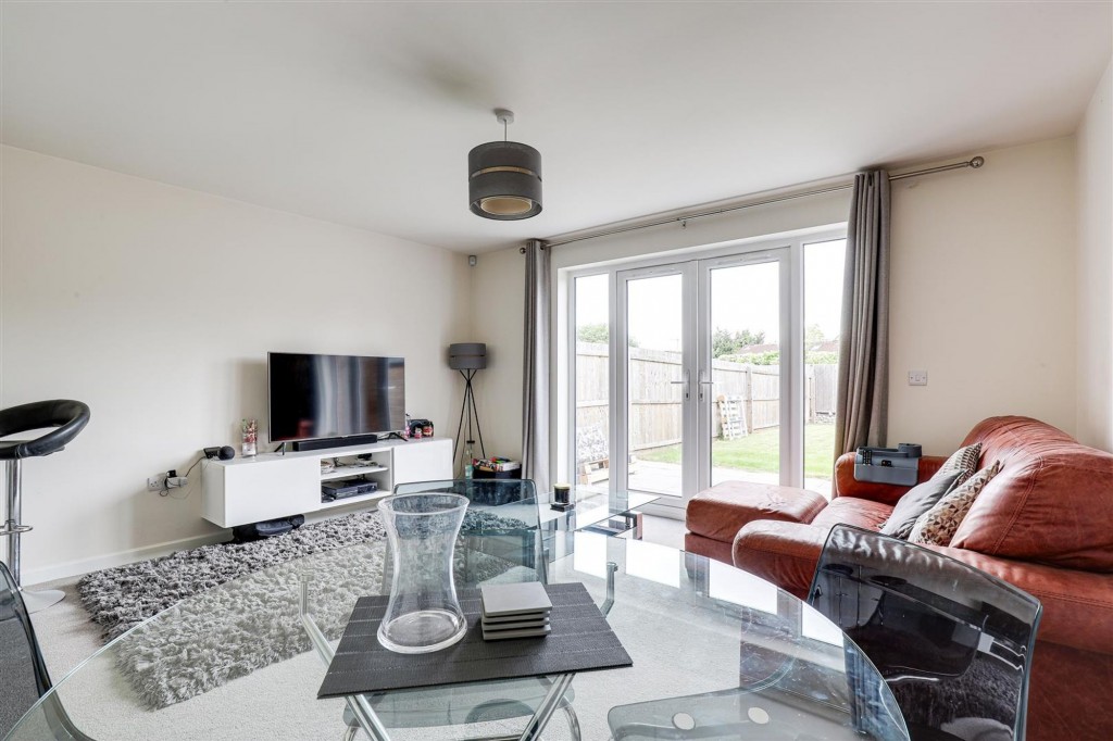 Hall Close, Nottingham, NG5