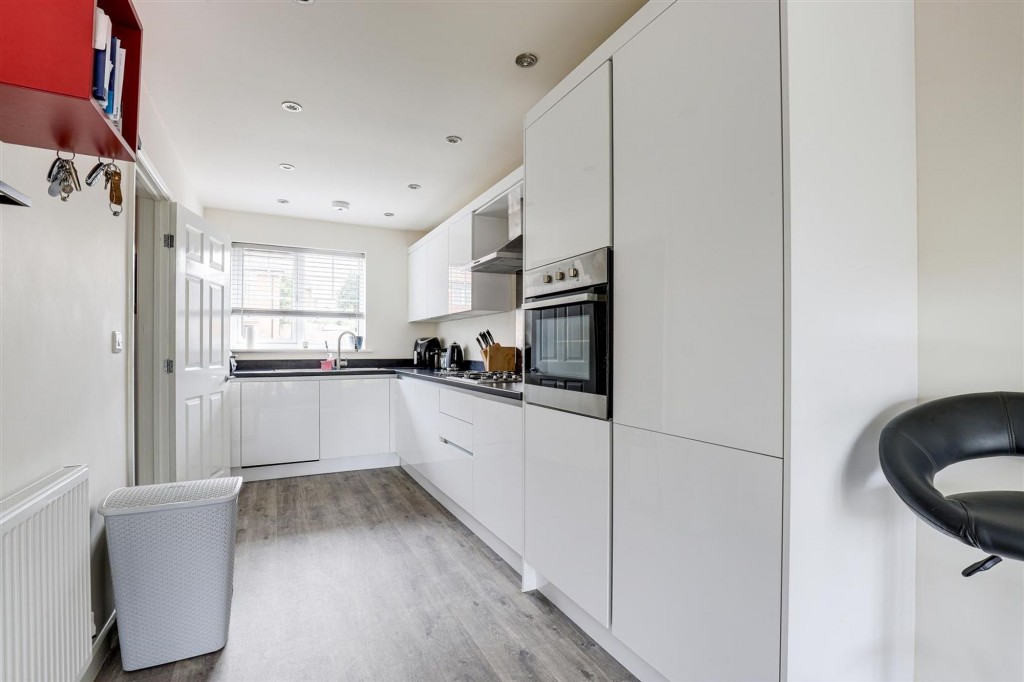 Hall Close, Nottingham, NG5