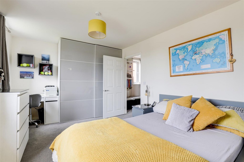 Hall Close, Nottingham, NG5