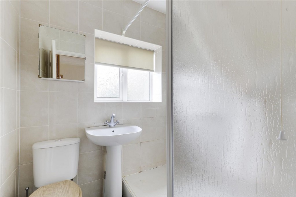 Seagrave Road, Nottingham, NG8