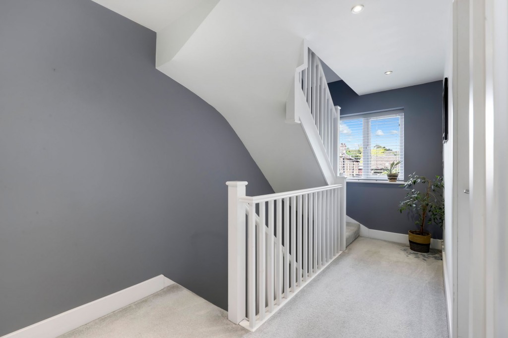Carnarvon Grove, Gedling, NG4