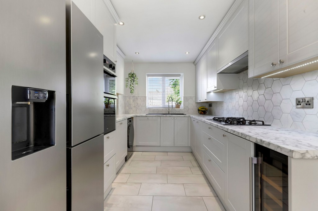 Carnarvon Grove, Gedling, NG4