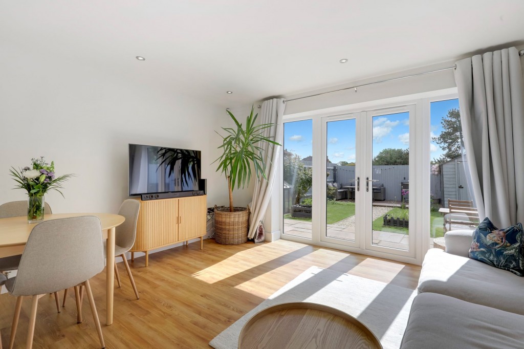 Carnarvon Grove, Gedling, NG4