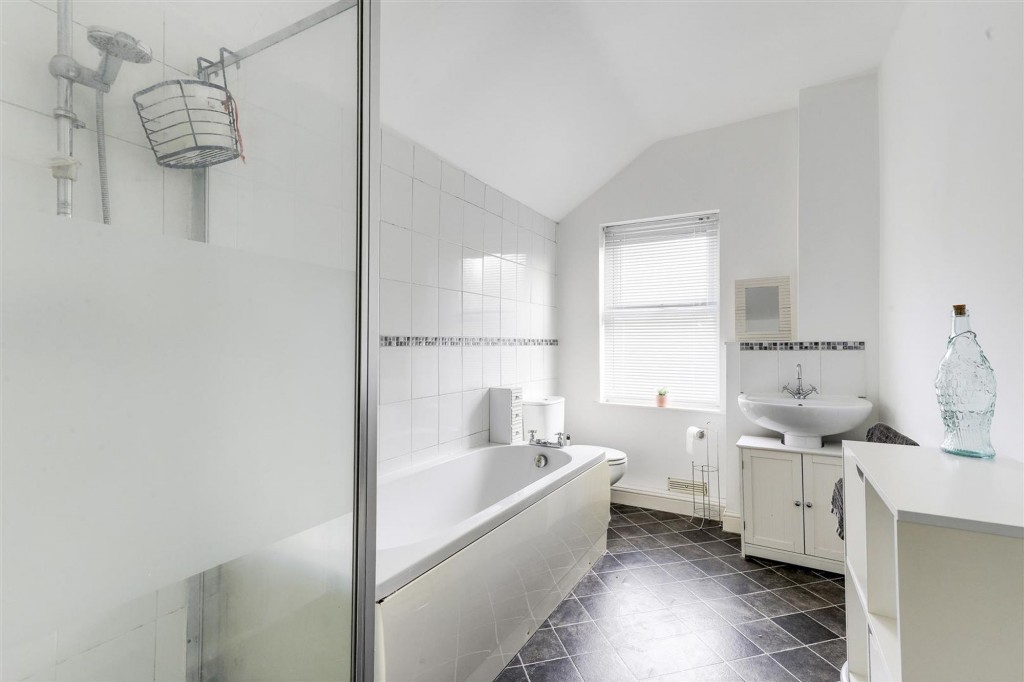 Duke Street, Arnold, NG5