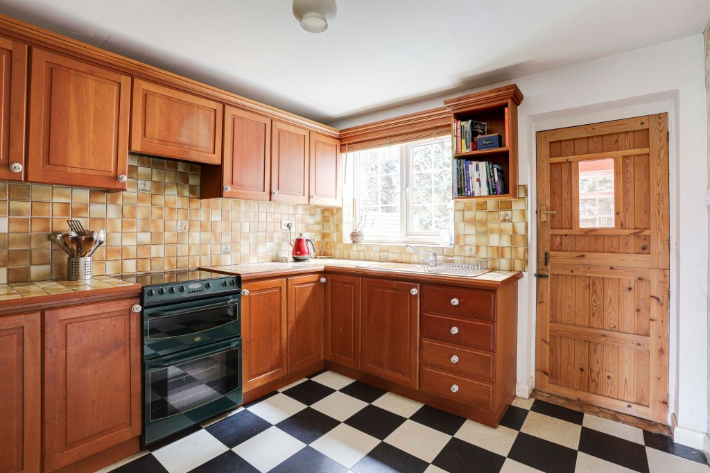 Main Street, Caythorpe, NG14