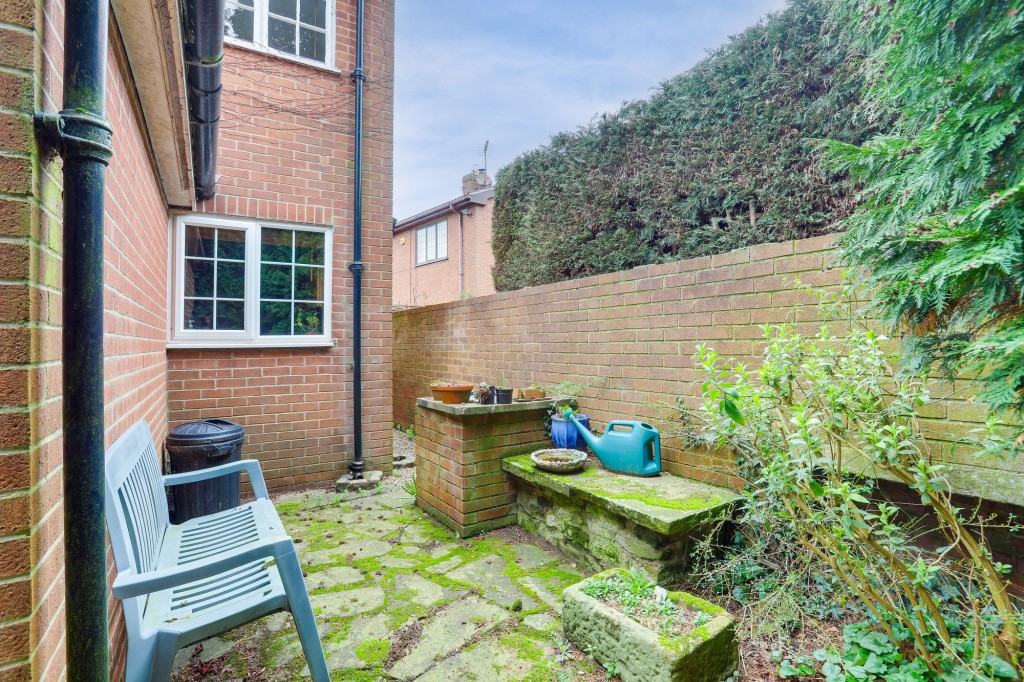 Main Street, Caythorpe, NG14