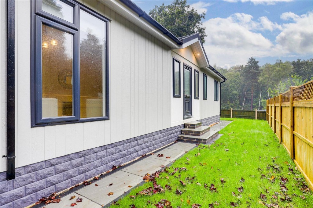 Southwell Road East, Rainworth, NG21