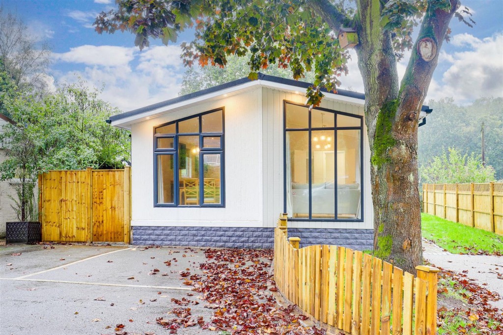 Southwell Road East, Rainworth, NG21