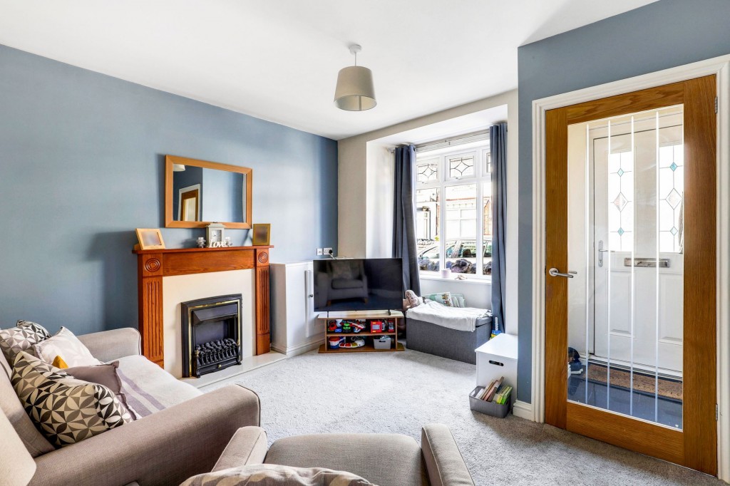 Second Avenue, Carlton, NG4