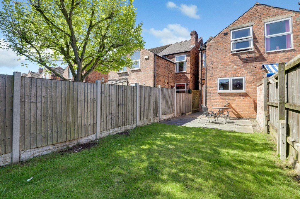 Second Avenue, Carlton, NG4