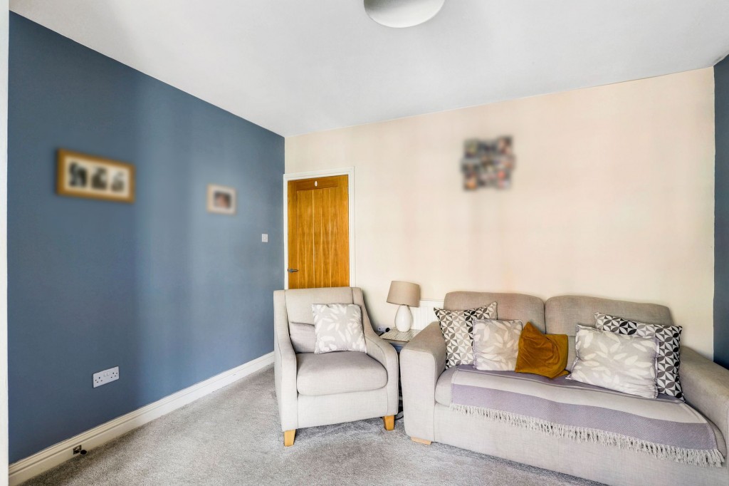 Second Avenue, Carlton, NG4