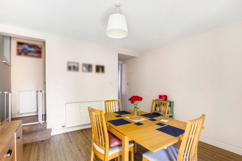 Second Avenue, Carlton, NG4