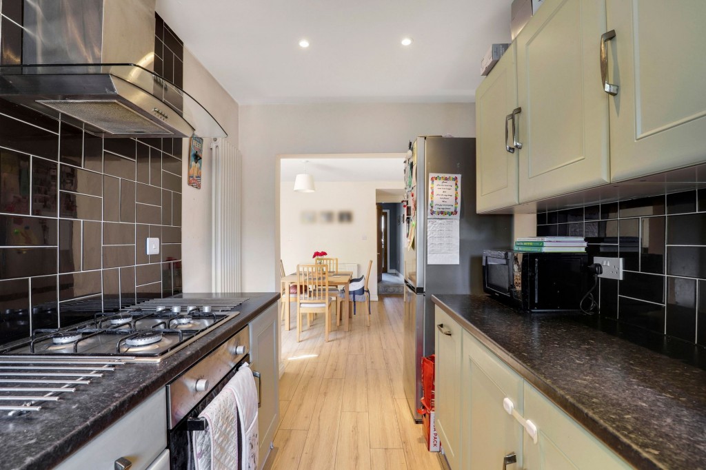 Second Avenue, Carlton, NG4