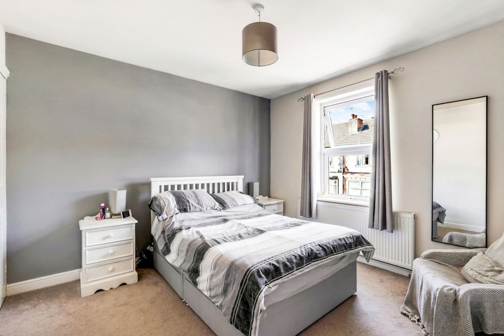 Second Avenue, Carlton, NG4