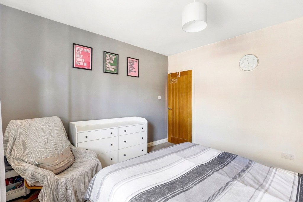 Second Avenue, Carlton, NG4