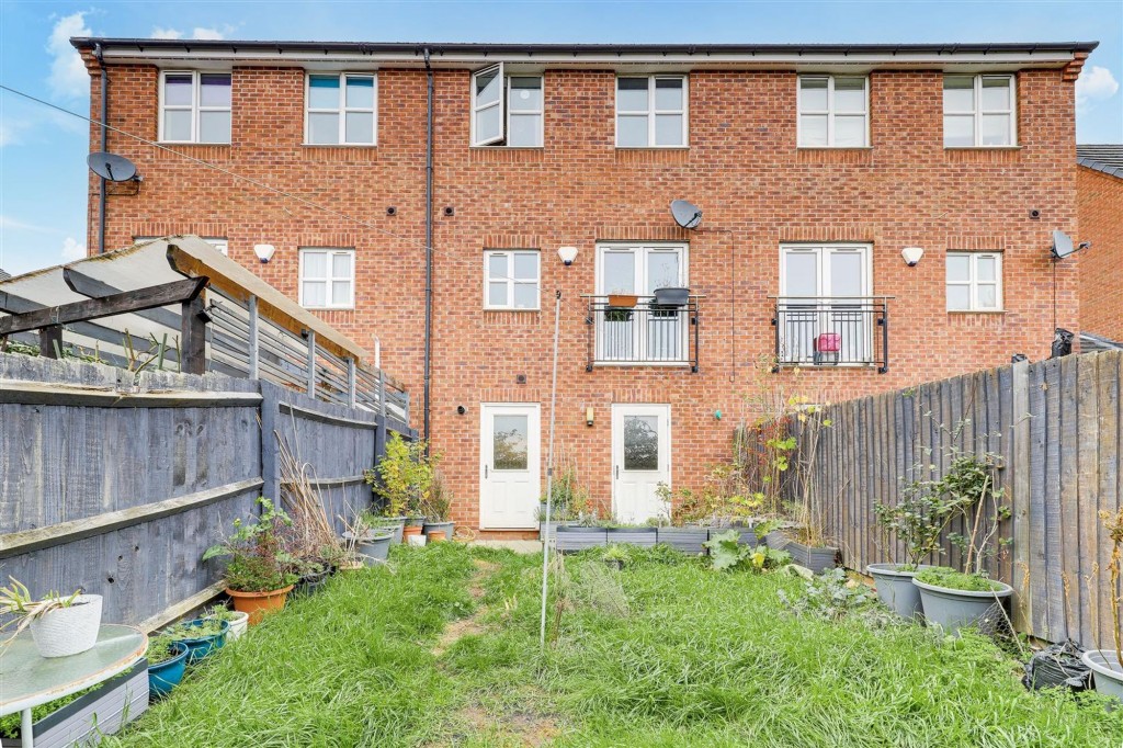 Kelham Drive, Nottingham, NG5