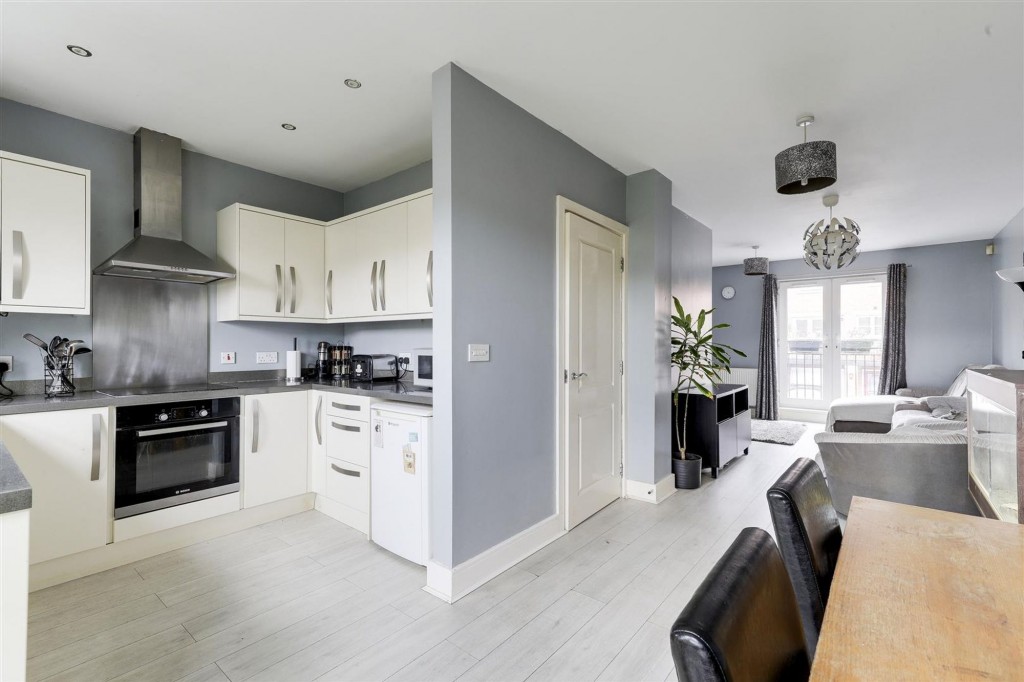 Kelham Drive, Nottingham, NG5