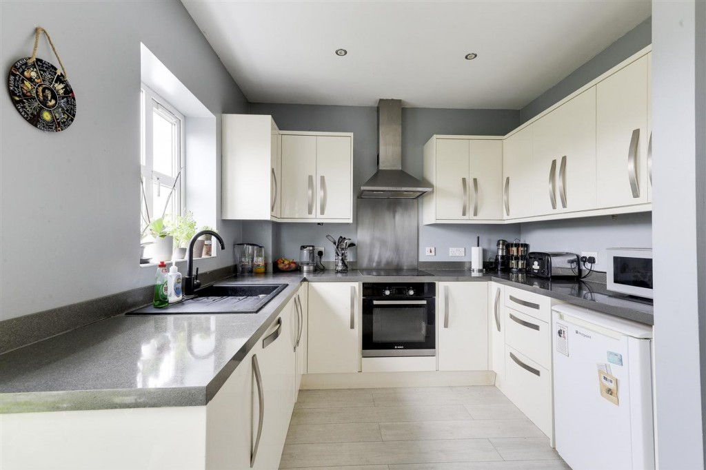 Kelham Drive, Nottingham, NG5