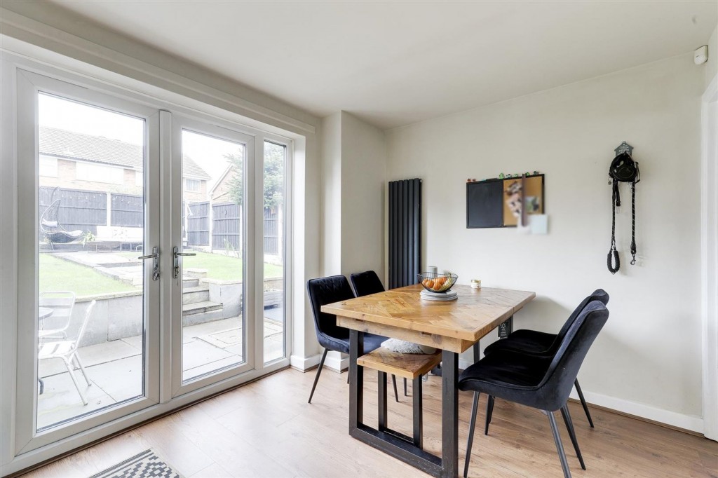 Manly Close, Nottingham, NG5