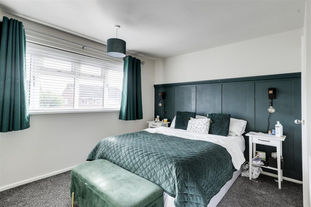 Manly Close, Nottingham, NG5