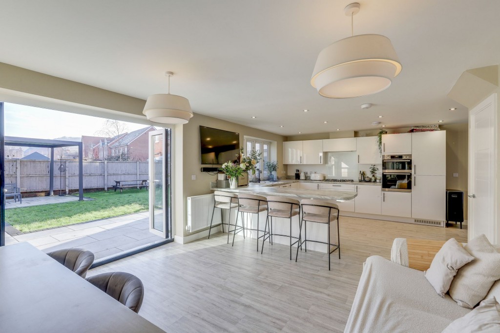 Goldfinch Close, Stapleford, NG9