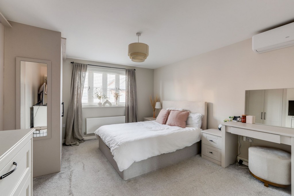 Goldfinch Close, Stapleford, NG9