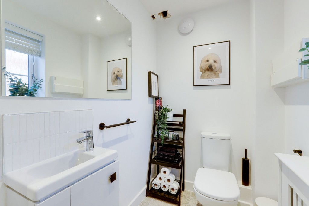 Goldfinch Close, Stapleford, NG9