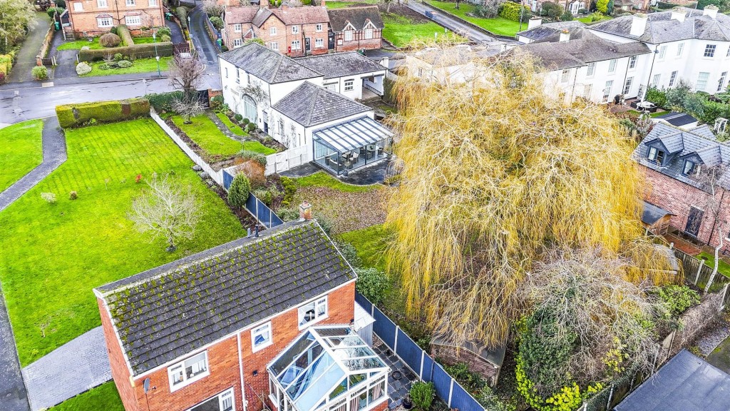 Village Road, Clifton Village, NG11