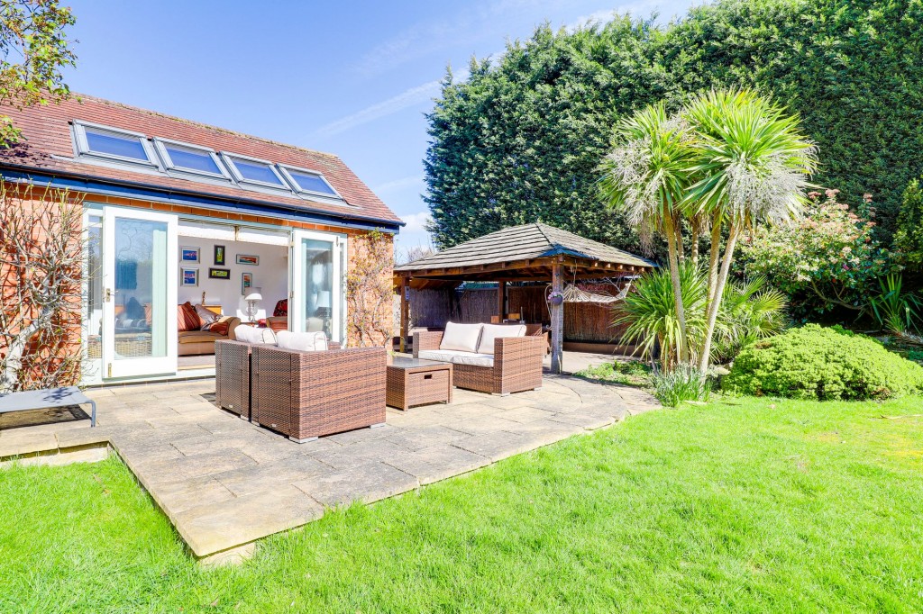 Curzon Street, Long Eaton, NG10