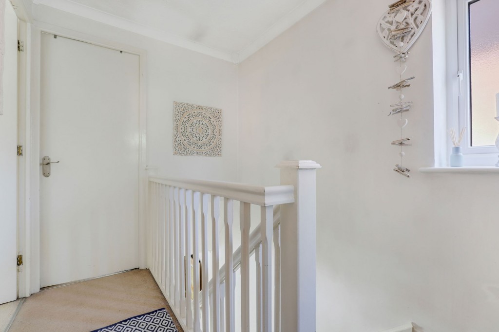 Tree View Close, Arnold, NG5