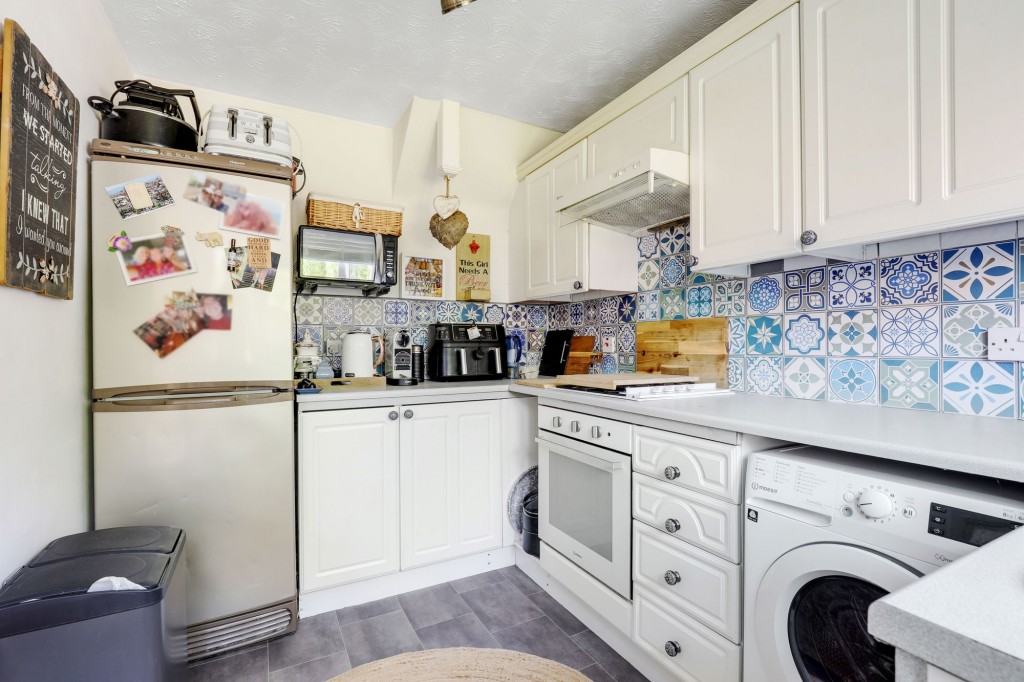 Tree View Close, Arnold, NG5