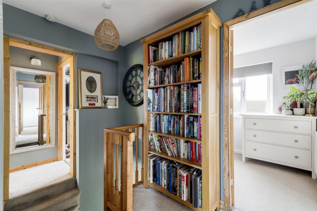 Walsingham Road, Woodthorpe, NG5