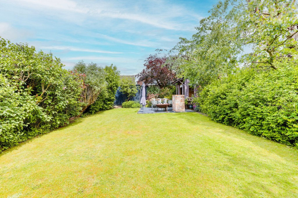 Walsingham Road, Woodthorpe, NG5