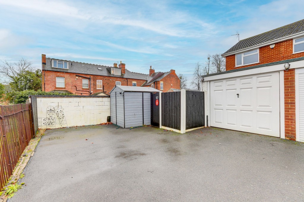 Gedling Road, Carlton, NG4