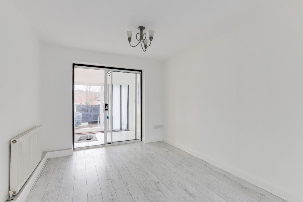 Gedling Road, Carlton, NG4