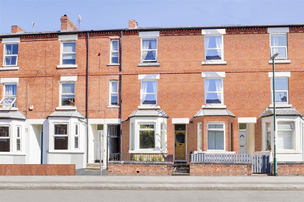 Church Drive, Carrington, NG5