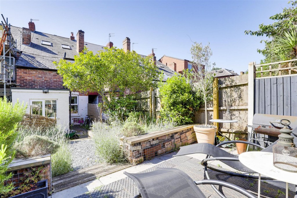 Church Drive, Carrington, NG5