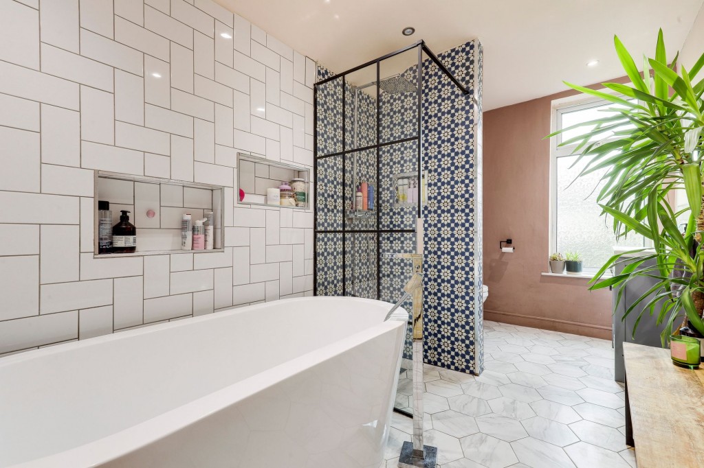 Cornhill Road, Carlton, NG4