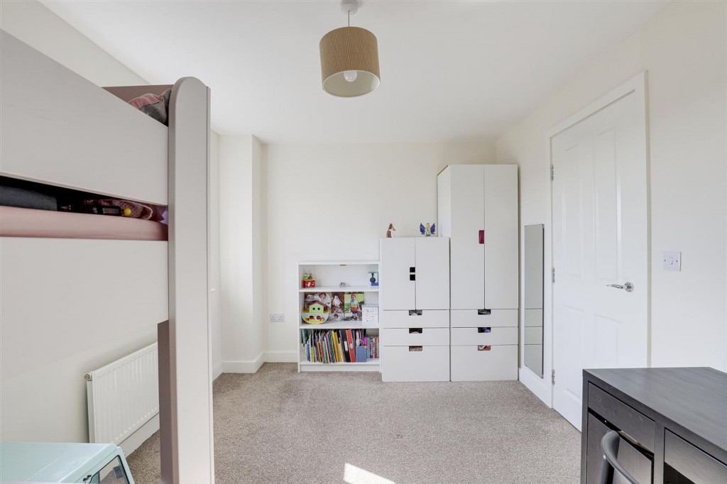 Ashington Drive, Arnold, NG5