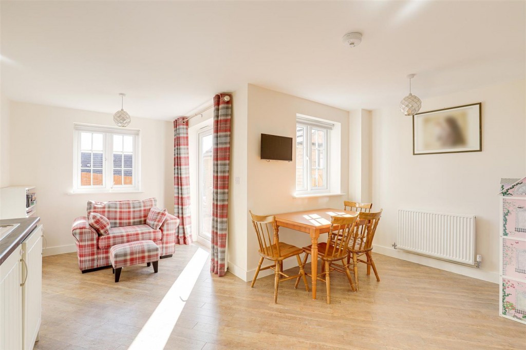 Ashington Drive, Arnold, NG5